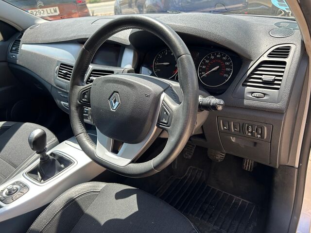 RENAULT LAGUNA DYNAMIQUE 2.0 SPANISH RHD IN SPAIN 109000 MILES SUPERB 2008